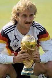 1674201826723054910.jpg 2.jpg